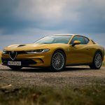 Alfa Romeo Montreal (c) Stefan Gruber Bild generiert mit KI – DALL·E über ChatGPT (OpenAI)