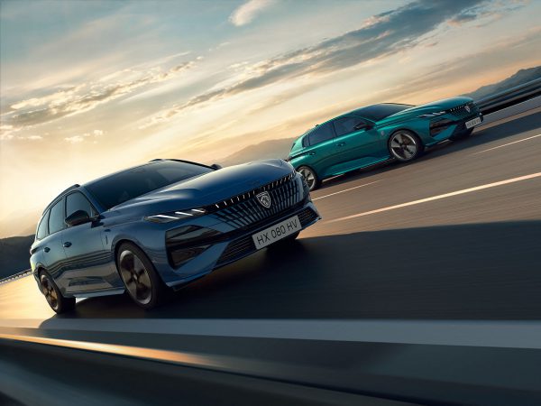 (c) Peugeot