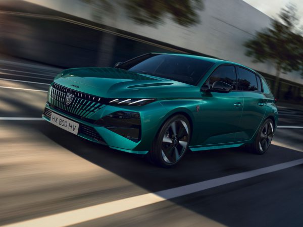 (c) Peugeot