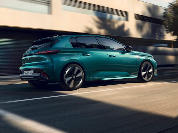 (c) Peugeot