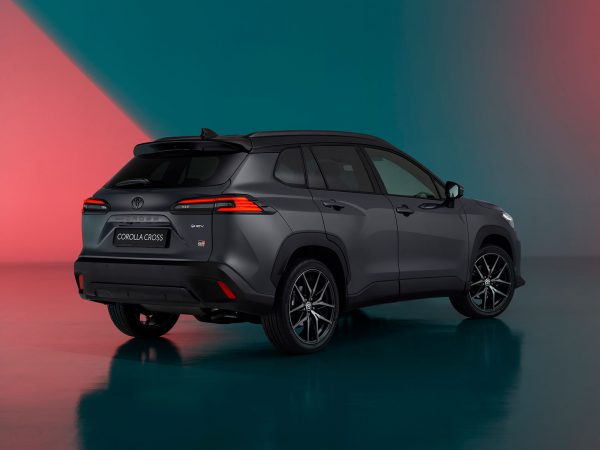 (c) Toyota