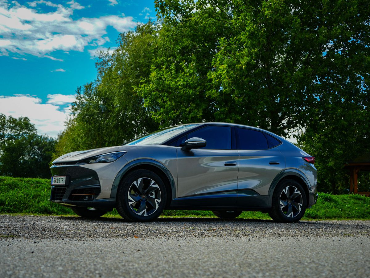 Cupra Tavascan (c) Johannes Ibrahim
