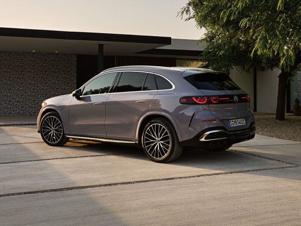 (c) Mercedes-Benz Group