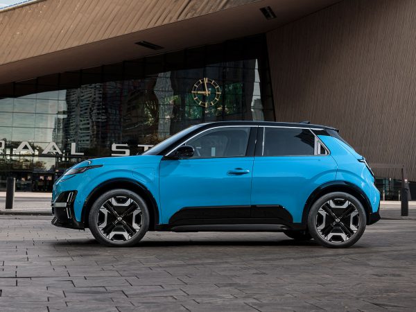 (c) Nissan