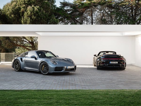 (c) Porsche AG