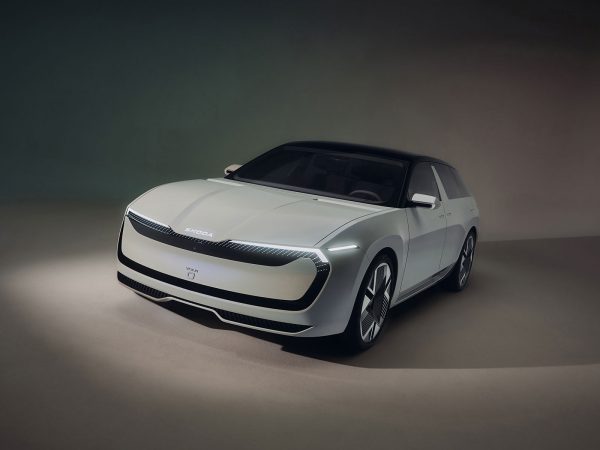 (c) Skoda Auto