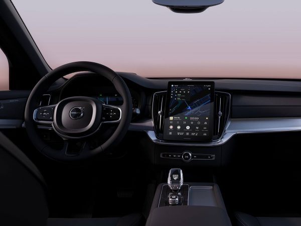(c) Volvo Car Group